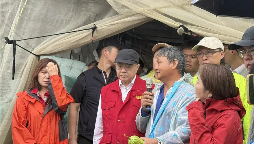 卓榮泰昨稱沒錢勘災炎上！今赴南部急滅火　盧秀燕不忍了重砲開轟