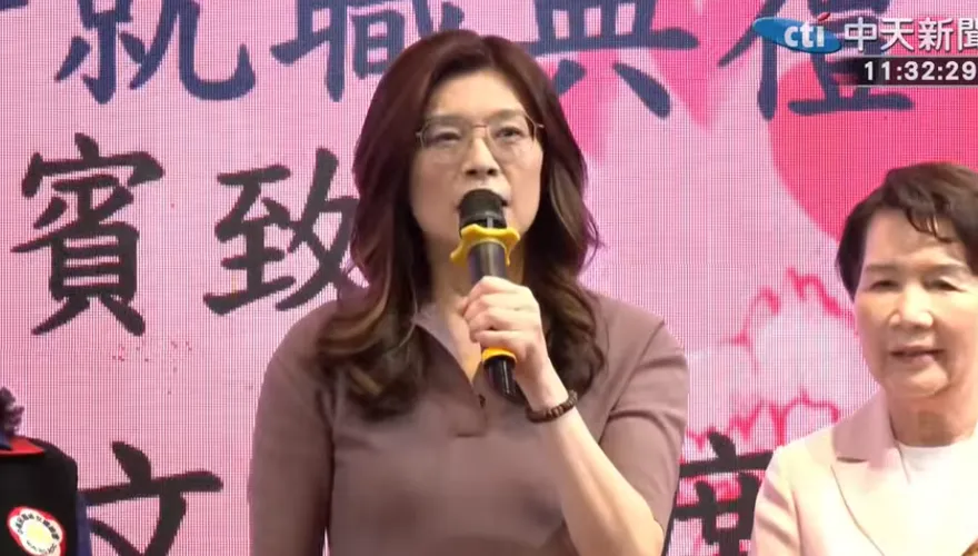 鄭麗文自認「當主席後更漂亮」！嗨喊：都是在為台灣做事