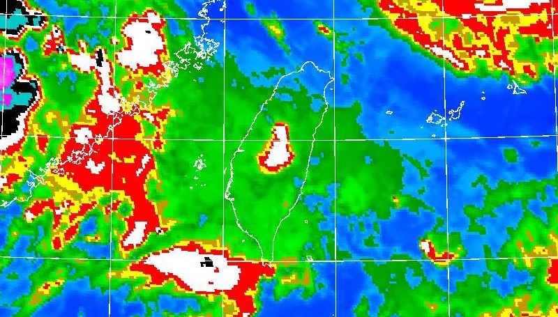 午後劇烈對流開炸！「5縣市」大雨警戒　南投雨彈升級