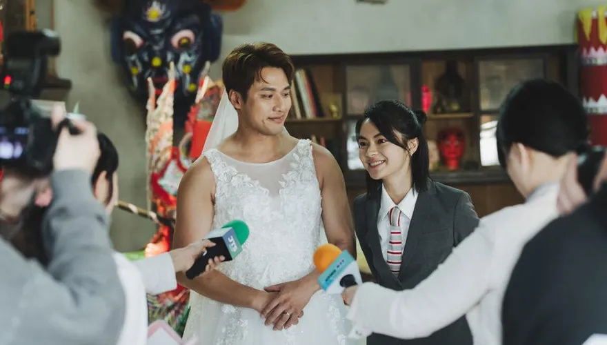 張睿家戲中穿婚紗求婚！秒變「金剛芭比」反差萌畫面曝光