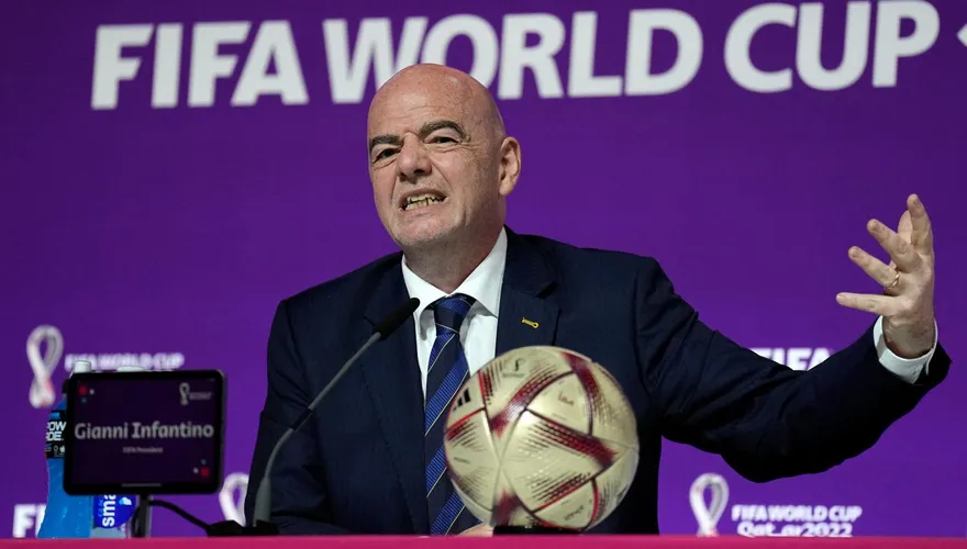 FIFA讓步撤售股案！歐洲足協解除抵制 3大洲聯手逼宮主席