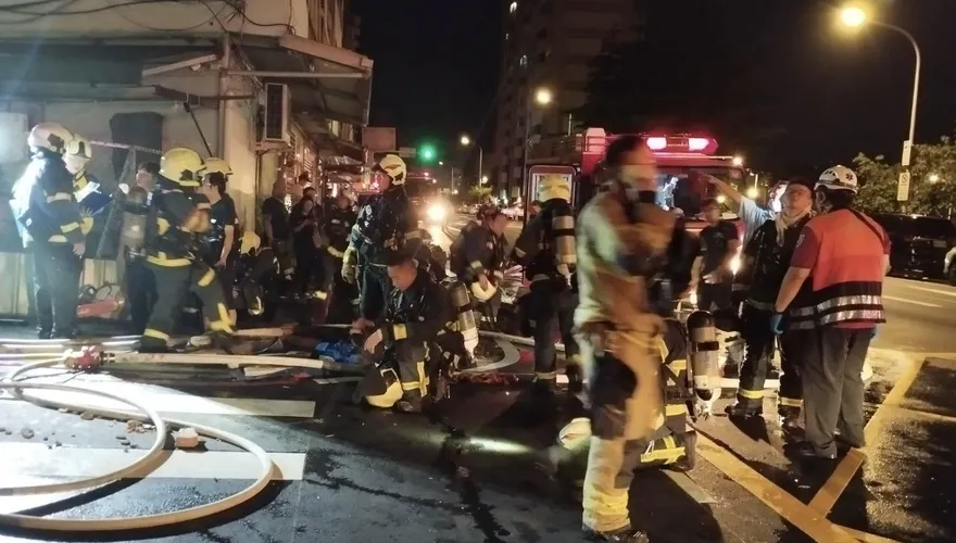 影/北投知名便當店深夜氣爆　確認瓦斯外洩釀禍