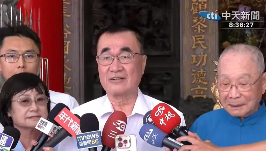 李四川殺進深綠鐵票區震撼拔樁！在地里長「驚人舉動」民進黨慌了