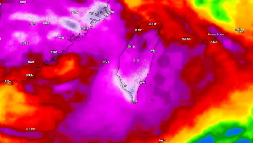 上班辛苦5天！西南風水氣跑到台灣上空　南部台東強降雨訊號亮燈