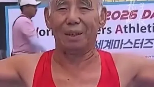 跟昆凌爺爺同場競技！陸92歲阿公奪跳遠金牌　網驚「自嘆不如」
