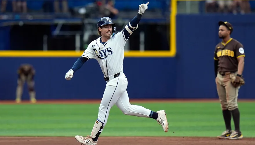 MLB/飛球接殺變追平轟！教士米勒關門失手　光芒5：4勝