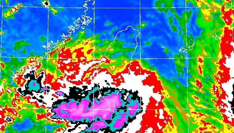 低壓帶轟中南部！狂風驟雨襲「7縣市」　一路炸到明天