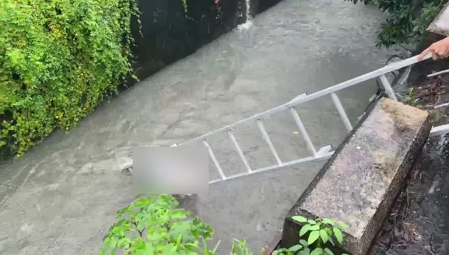 台東湍急大排68歲男趴水面漂浮　警消攔截救起已身亡