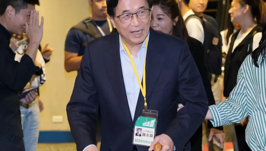 蔣萬安兒爭議燒至陳致中！阿扁重砲反擊：兒服完兵役藍大官子弟呢