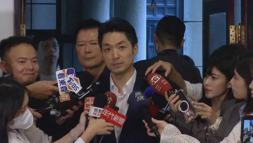 兒子遭圍剿連外貌也被酸　蔣萬安嘆：長相公開就要這樣？
