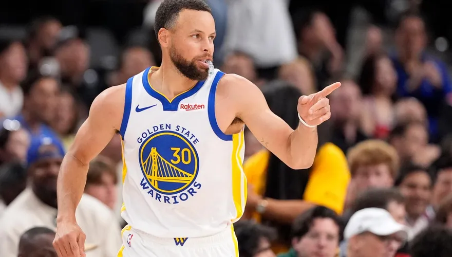 NBA/太誇張！柯瑞「三分球連進82顆」　球迷跪了：根本不是地球人