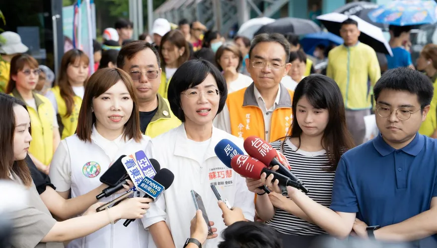 藍綠搶攻板橋！蔣萬安李四川上午合體　蘇巧慧喊「真的準備好了」
