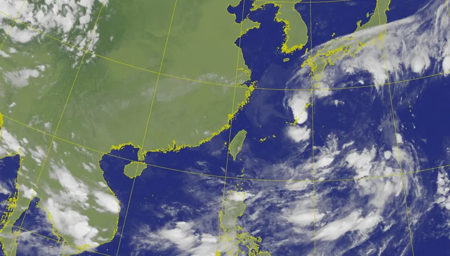 科羅旺撲九州！明起全台雨彈炸裂　下週三首波東北季風報到