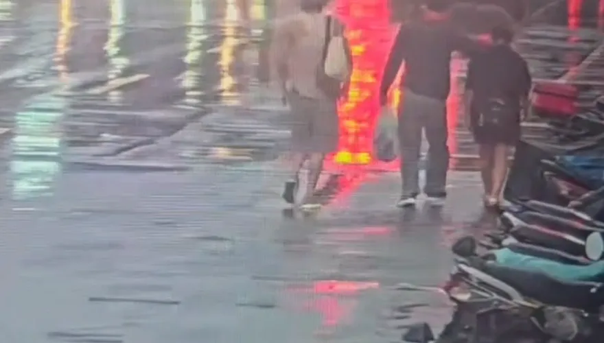 士林站外港男發病大叫遭壯漢毆打！　警火速查緝2嫌到案