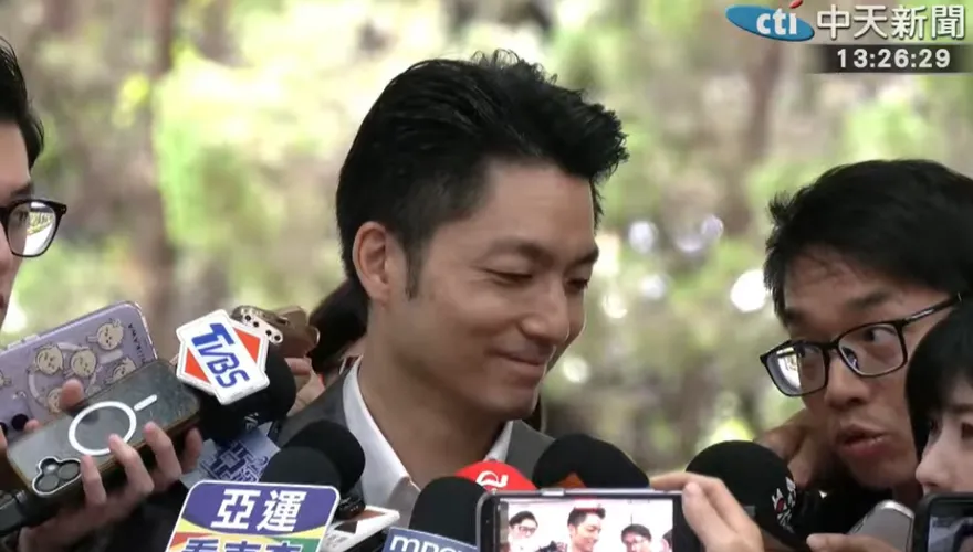 趙少康稱王偉忠節目邀約專訪未獲同意？蔣萬安：總質詢期間忙碌