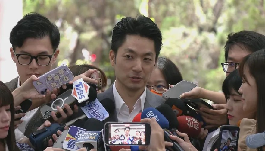 綠全黨打一人！蔣萬安兒交換生風波　國家機器動起來