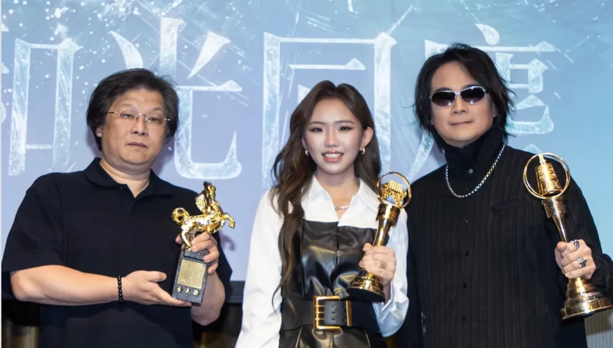 2週破百萬點閱！金馬導演林哲民打造劉恩君出道作MV　超狂近況曝光