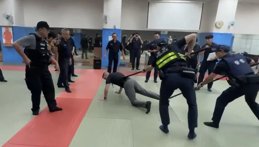 影/台美警察實務交流　西雅圖警長率團參訪北市信義分局