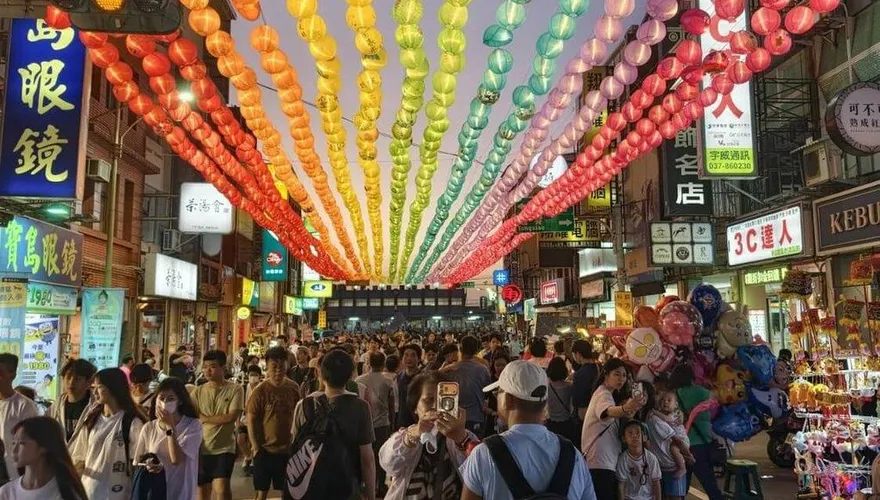苑裡「鬼門關夜市」今晚登場！交通管制資訊一次看