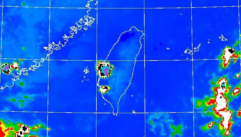 午後對流大爆發！雨彈開炸雲林　山區慎防劇烈天氣