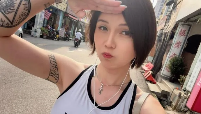 湊220萬搶申購！反指標女神巴逆逆參戰「漢測」　網驚：冥王降臨