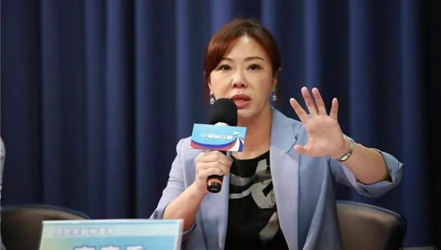 陳翠蓮上任就轟「黨外大聯盟」！李彥秀反嗆：妳不是「歷史沙皇」