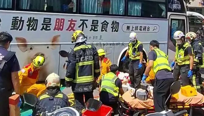 新加坡遊客捲入客運輪下！搶救一天仍未脫險　家屬悲慟自責