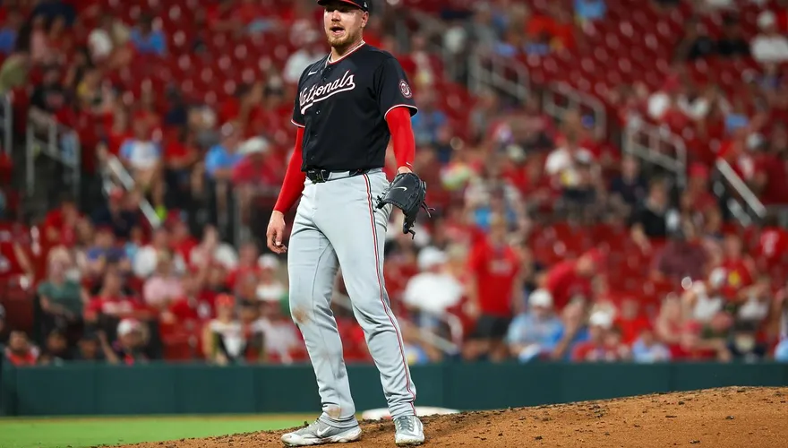 MLB/簽下4年約同日先發　國民右投單季第200K達陣