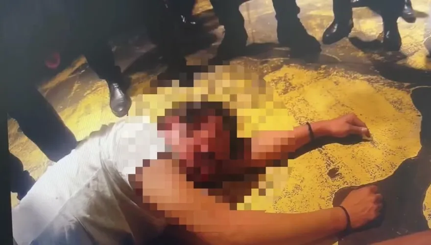 影/花博又見醉漢鬧事攻擊安管　警到場趴地如爛泥