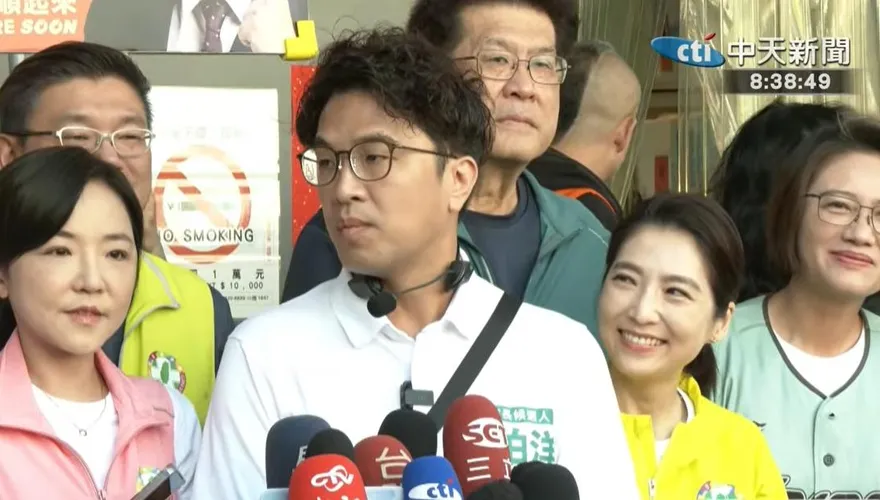 拋北高「雙城辯論」！蔣萬安搬陳亭妃反擊　沈伯洋批：以問答問