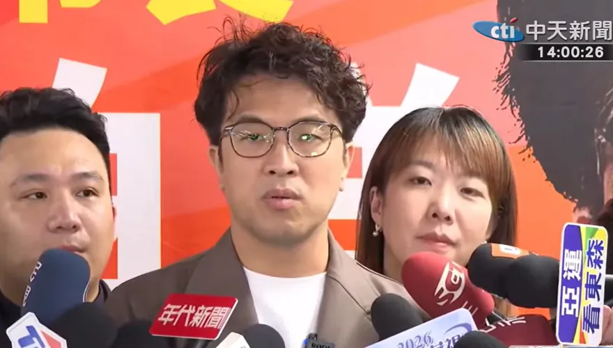 青鳥出征鬍鬚張！被王鴻薇點名　沈伯洋回擊：扣帽子很不當