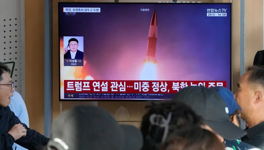 北韓驚傳射第二枚飛彈！短短3小時再發射　落入東海挑釁意味濃