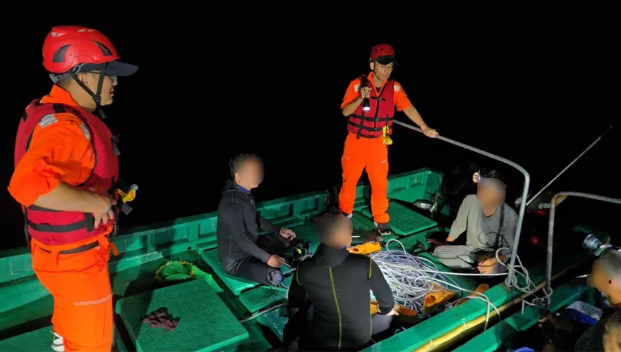 影/東沙島碼頭完工大型艇進駐　海巡署：已扣9大陸小舟