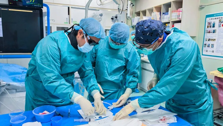 乳癌術後追蹤發現肝轉移 「雙武器上陣」為患者續命