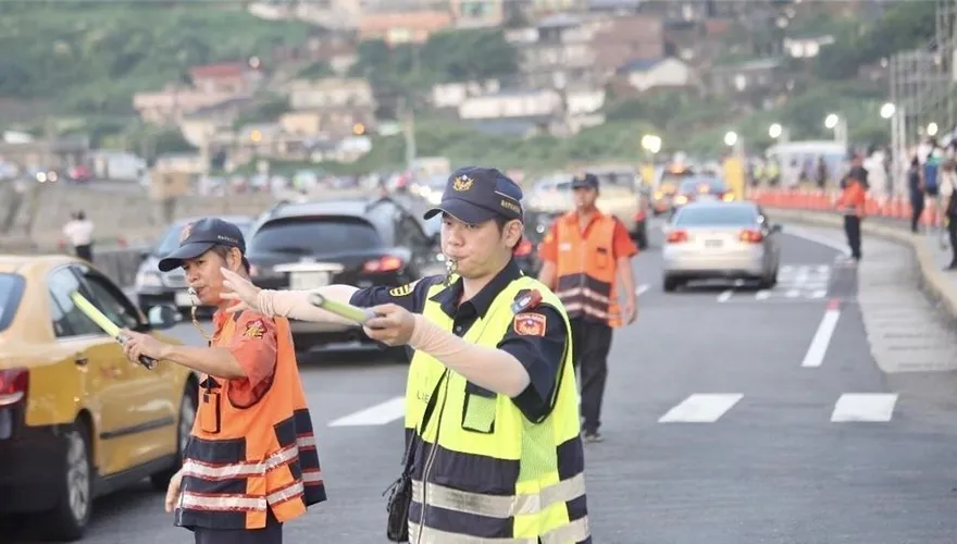 國慶連假開車恐崩潰！新北塞爆路段出爐　警祭空拍機抓戰場
