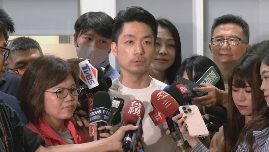 連勝文酸沈伯洋「旁邊有人抽大麻」　蔣萬安：政見確實ㄎㄧㄤ