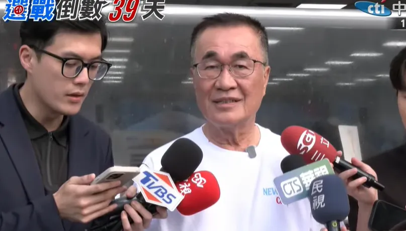 沈伯洋邀公務員吐苦水　李四川酸：他們最怕像餵藥案被抹黑！