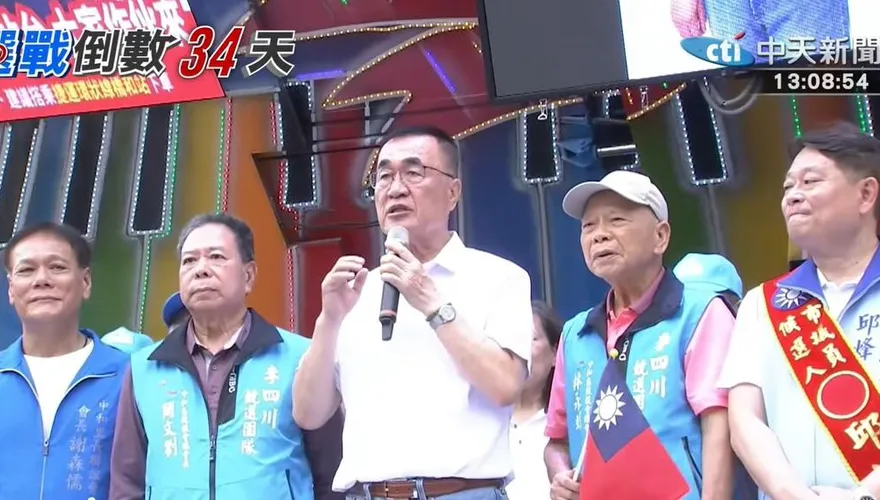 蔣萬安挨批「不會掃地」　李四川：重點是辛苦時願站在同仁身邊