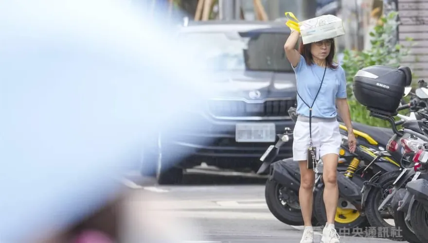 變天了！未來一週3波東北季風連襲　北台灣急速降溫