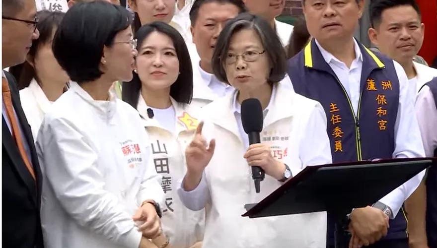 蔡英文現身蘆洲挺蘇巧慧　談「洋流」再喊話：不能只靠風