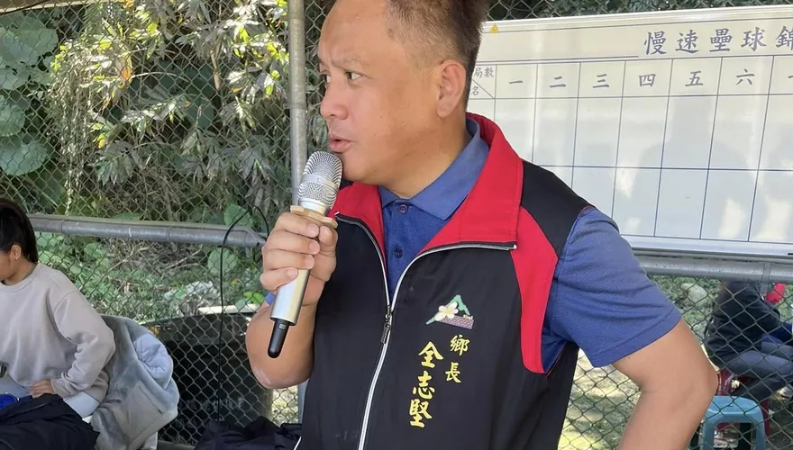 南投信義鄉長遭控性騷！疑強吻、環抱女員工　縣府：調查中