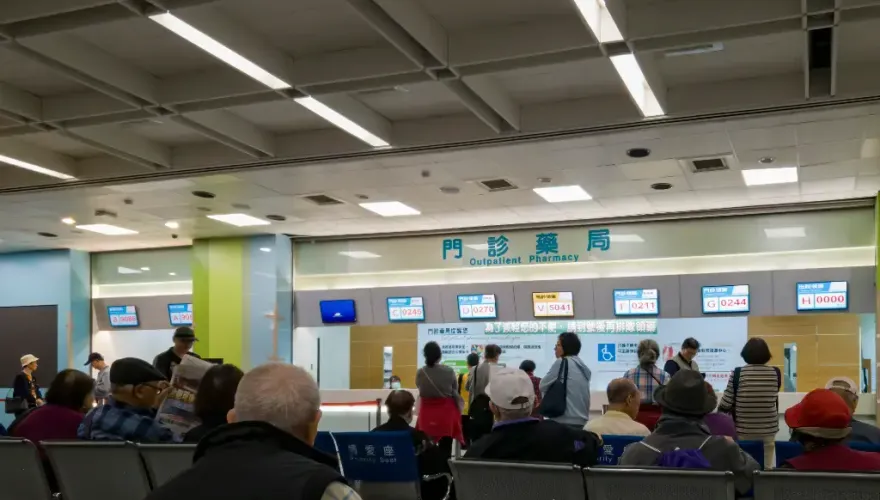 「健保部分負擔新制」確定7月上路　門診藥費、急診部分負擔漲幅曝