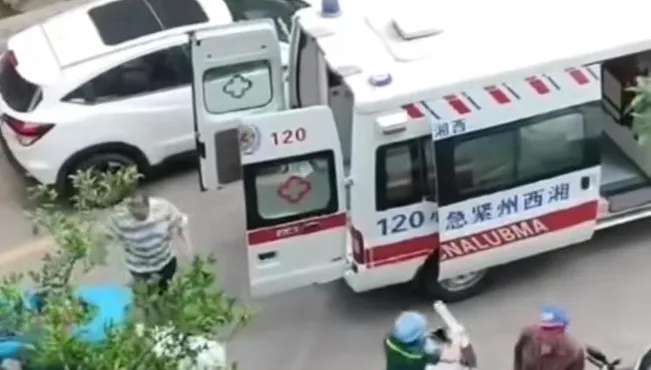 四歲半男童看《湯姆貓與傑利鼠》被誤導　拿「雨傘」當「降落傘」跳下26樓陽台