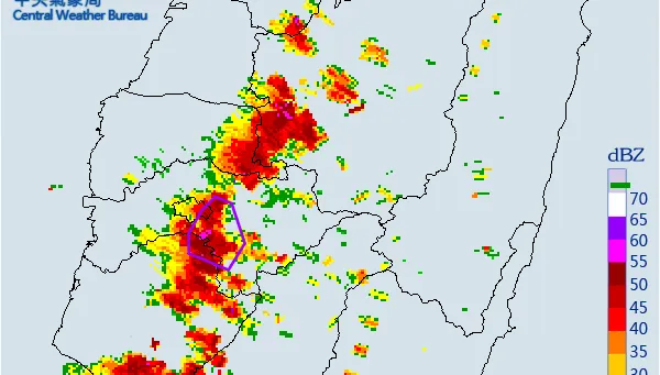 快訊/國家級警報響了！午後雨炸「這地區」　3縣市慎防大雨、9級強風