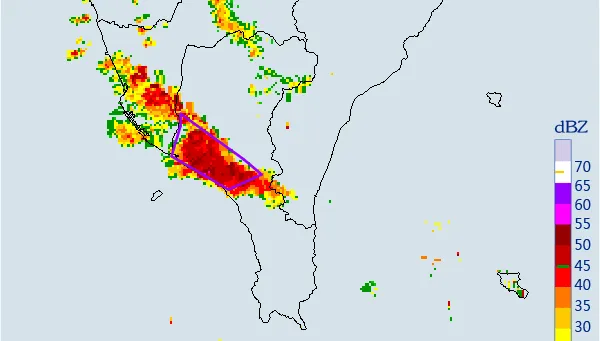 快訊/雨神夜襲「2縣市」下到明天一整天　氣象局急發大雨特報