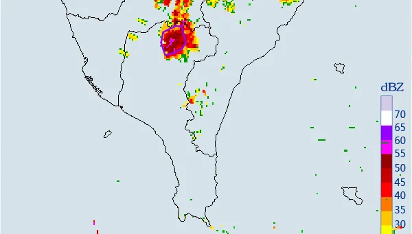 快訊/國家警報又來！15縣市大雨特報　屏東縣小心雷擊、溪水暴漲