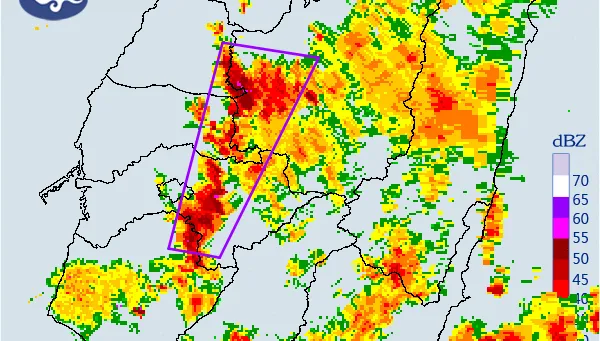 快訊／雨彈升級！大雷雨開轟「7縣市」　2山區暴雨災防告警