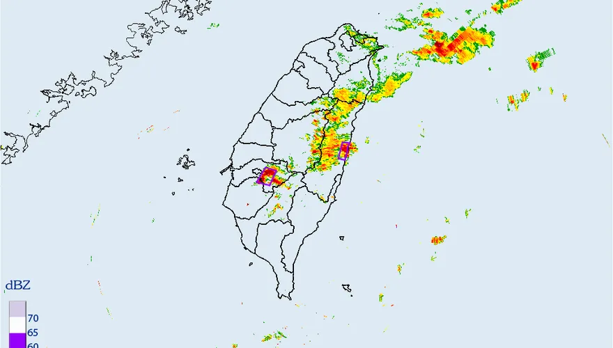 快訊/東北季風挾水氣！「雨區擴大」7縣市大雨特報　「嘉義、台南」伴雷告警