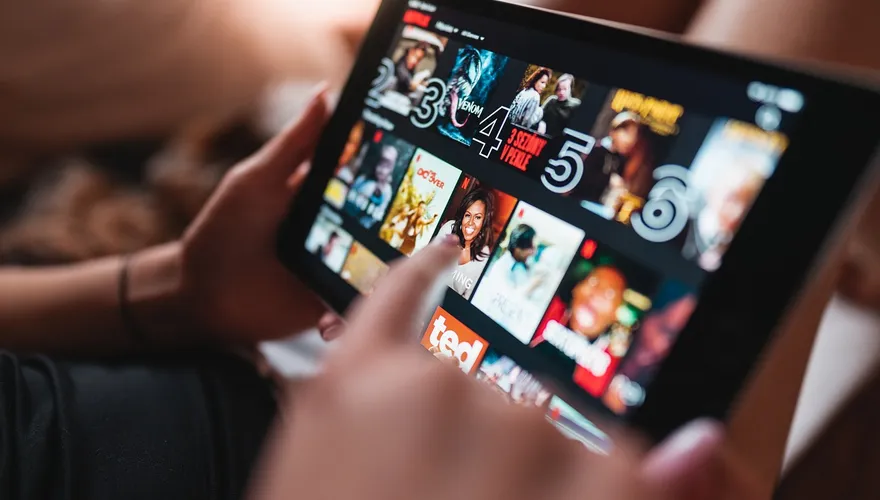 Netflix再喊漲！12月全面上抬各方案價格　最貴一個月要付「740元」