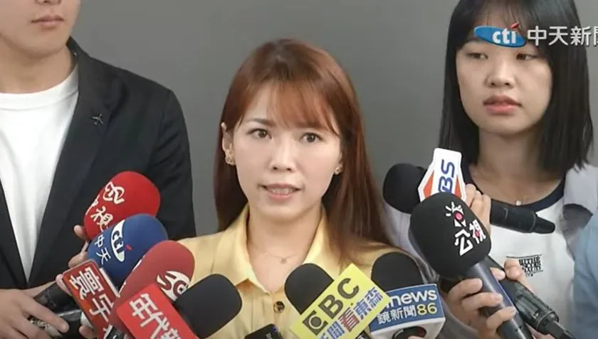 影/藍白為民調吵翻天　柯文哲競辦：到最後一刻都不放棄整合